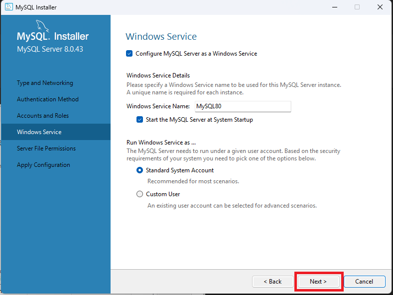 「Windows Service」画面では、PC起動時にMySQLを自動で起動する設定などを行いますが、デフォルトのままで「Next」をクリックします。