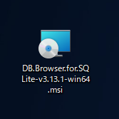 ダウンロードしたインストーラーをダブルクリックします。